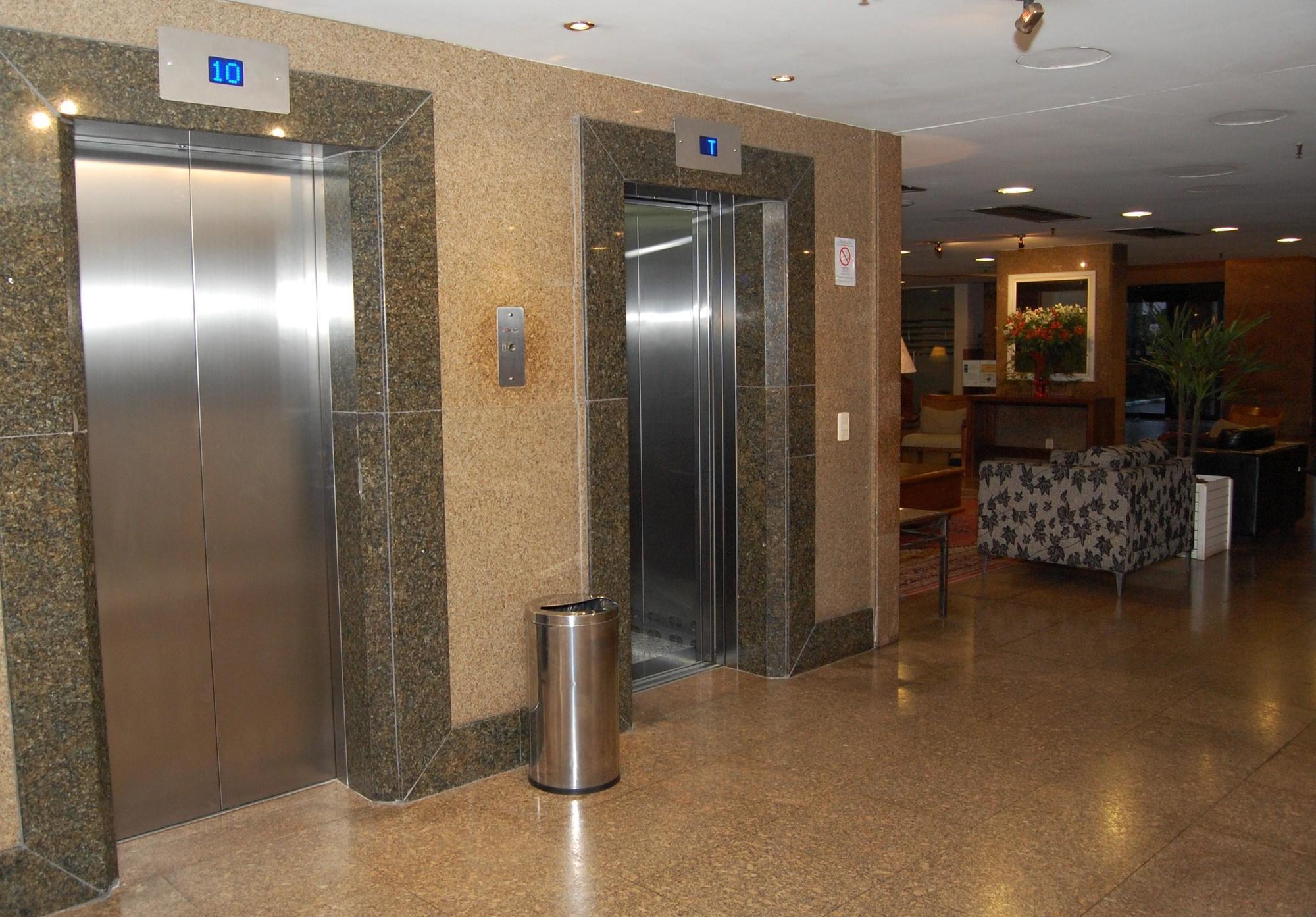 Continental Porto Alegre By Samba Hotel Exterior photo