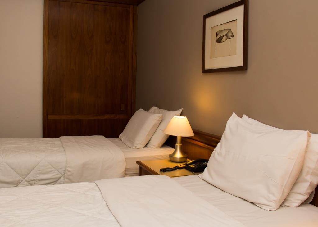 Continental Porto Alegre By Samba Hotel Exterior photo
