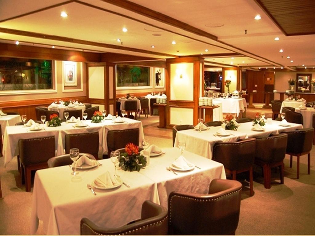 Continental Porto Alegre By Samba Hotel Exterior photo