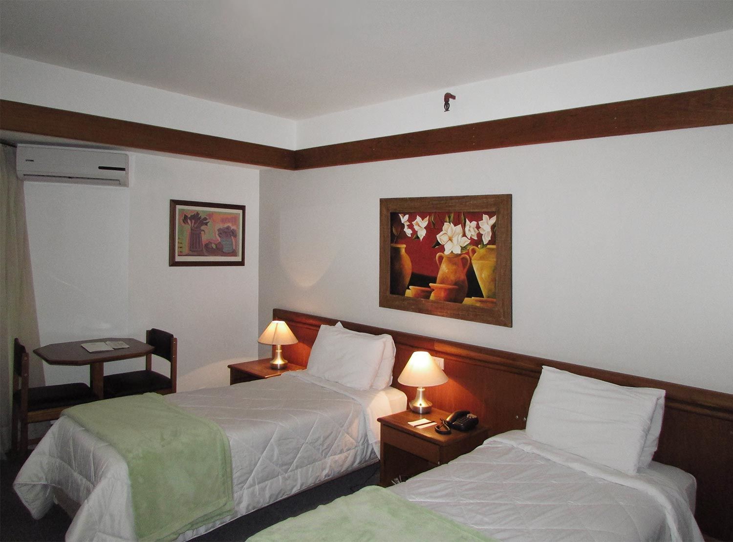 Continental Porto Alegre By Samba Hotel Exterior photo